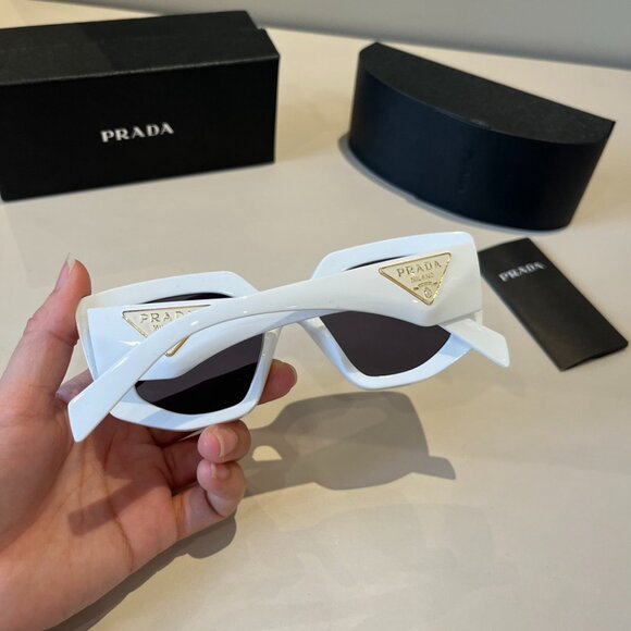 Prada white irregular frame sunglasses - Picture 7 of 11